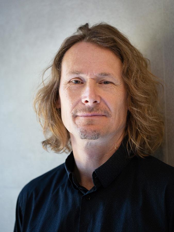 Portrait de John DE VOS