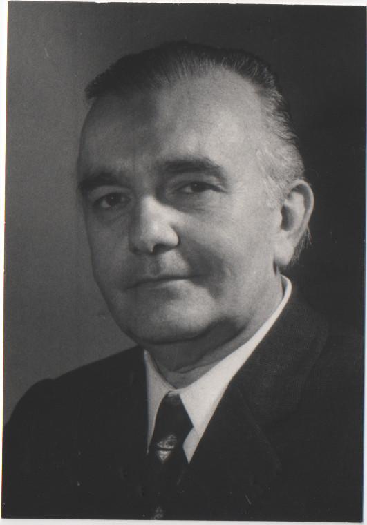 Portrait de Robert POUJOL